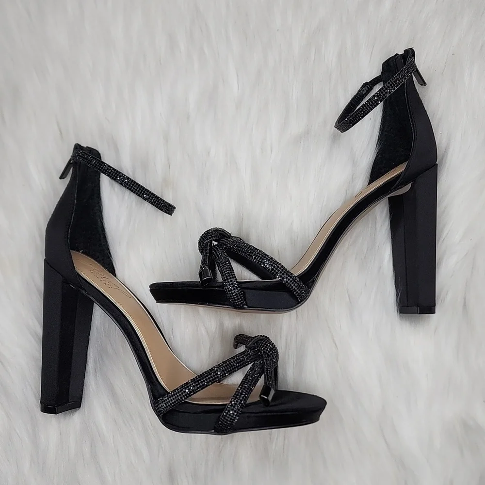Jewel Badgley Mischka Lexie Black High Heels